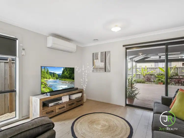 Fifth view of Homely house listing, 26 Verve Circuit, Cranbourne West VIC 3977