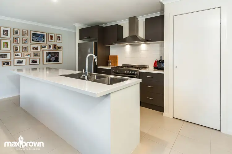 Fifth view of Homely house listing, 34 Botanica Drive, Chirnside Park VIC 3116