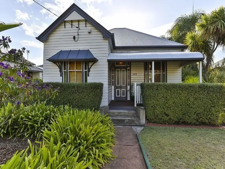 249 Hume Street, South Toowoomba QLD 4350