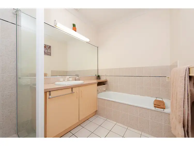 Sixth view of Homely unit listing, 1/935 Chenery Street, Glenroy NSW 2640