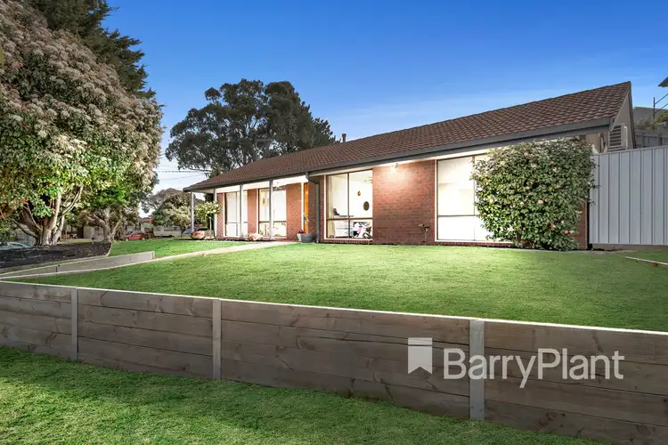 5 Dullard Street, Rosebud VIC 3939