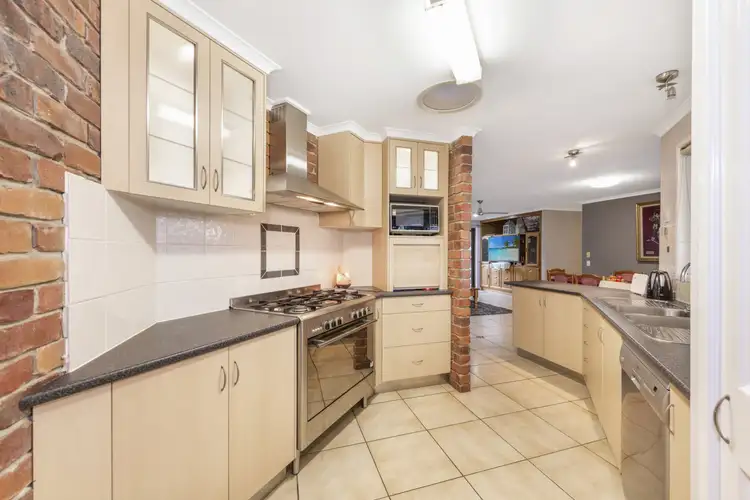 Fifth view of Homely house listing, 18 Hillvue Crescent, Avoca QLD 4670