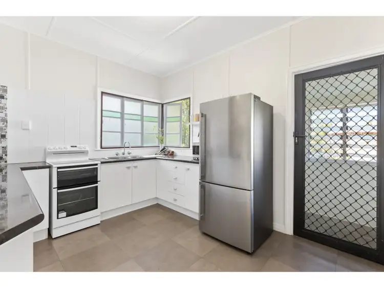 Fifth view of Homely house listing, 10 Luck Avenue, Wandal QLD 4700
