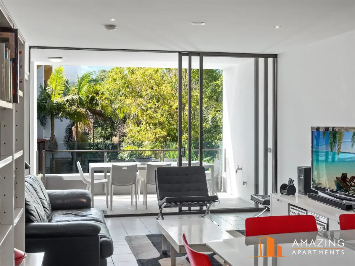 Main view of Homely apartment listing, 10 Pidgeon Close, West End QLD 4101