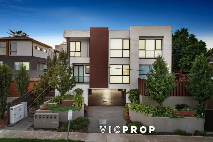 4/6 Hill Court, Doncaster VIC 3108