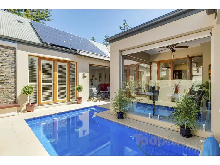 11A Pier Street, Glenelg SA 5045