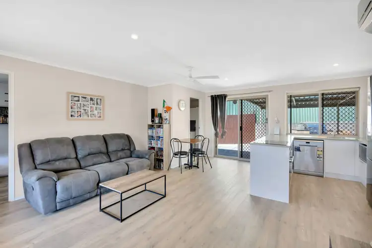 Sixth view of Homely house listing, 10 Sue Court, Highland Park QLD 4211