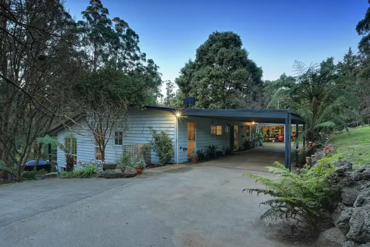 34 Sydney Avenue, Emerald VIC 3782