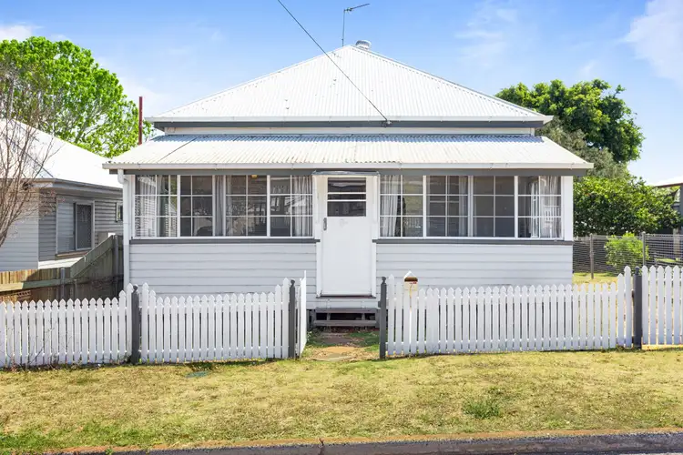 7 Kennedy Street, North Toowoomba QLD 4350