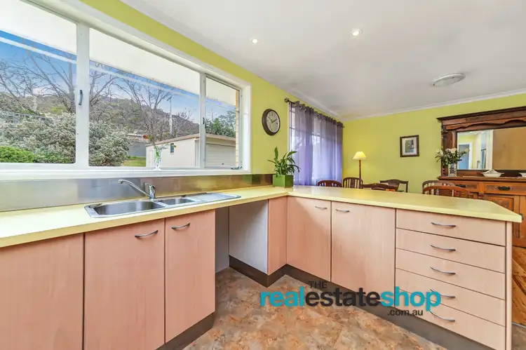 Sixth view of Homely house listing, 8 Perkins Place, Torrens ACT 2607