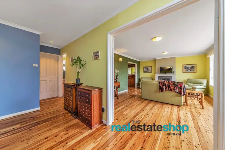 Seventh view of Homely house listing, 8 Perkins Place, Torrens ACT 2607