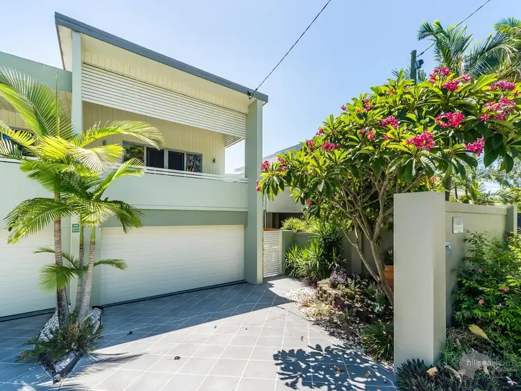 2/20 Billington Street, Labrador QLD 4215