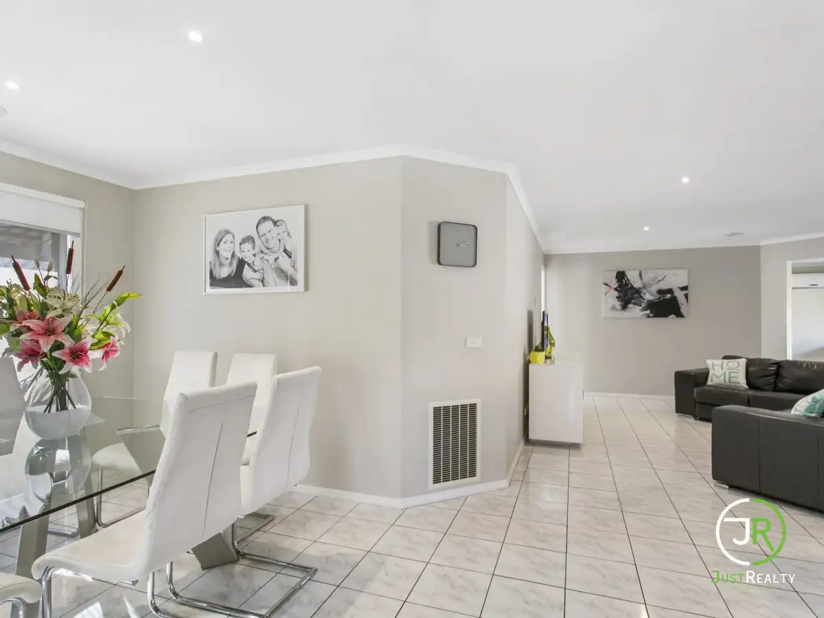 Main view of Homely house listing, 16 Durnoch Place, Cranbourne VIC 3977