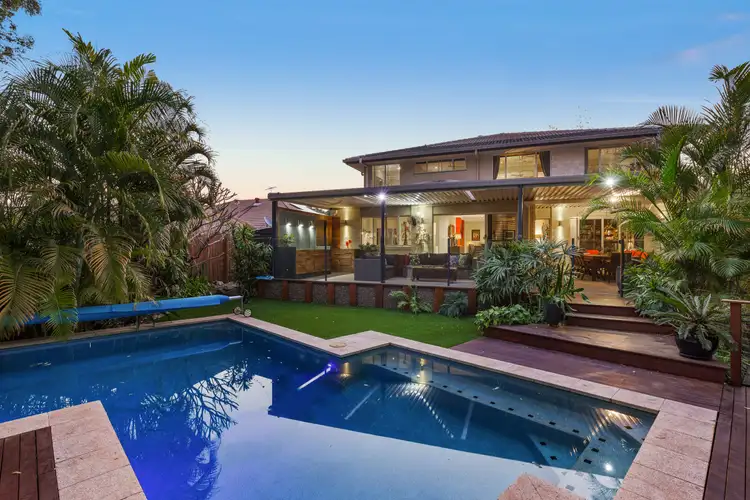 38 Walkers Road, Everton Hills QLD 4053