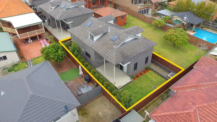 1/7 Cheltenham Road, Croydon NSW 2132