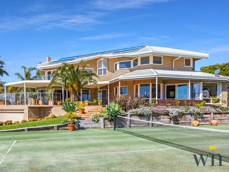 76 Bay Road, Mount Martha VIC 3934