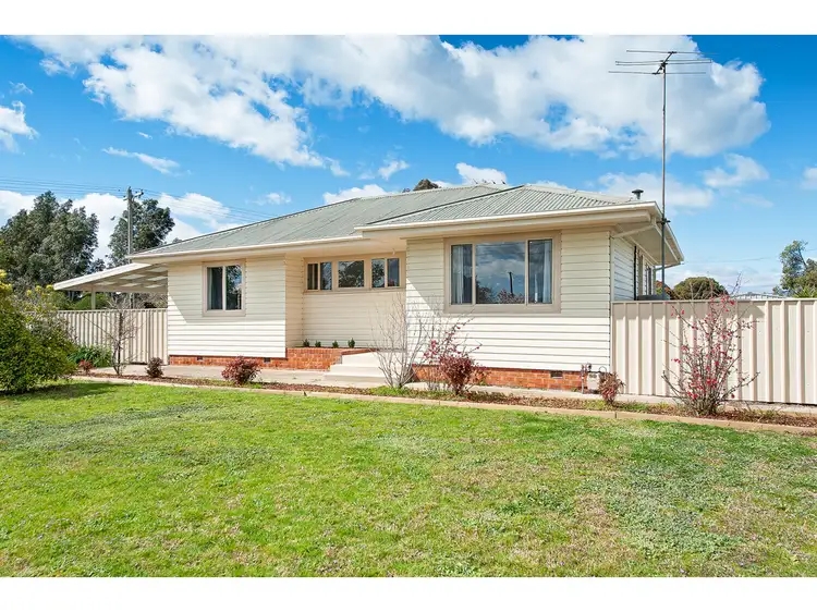 1022 Calimo Street, North Albury NSW 2640
