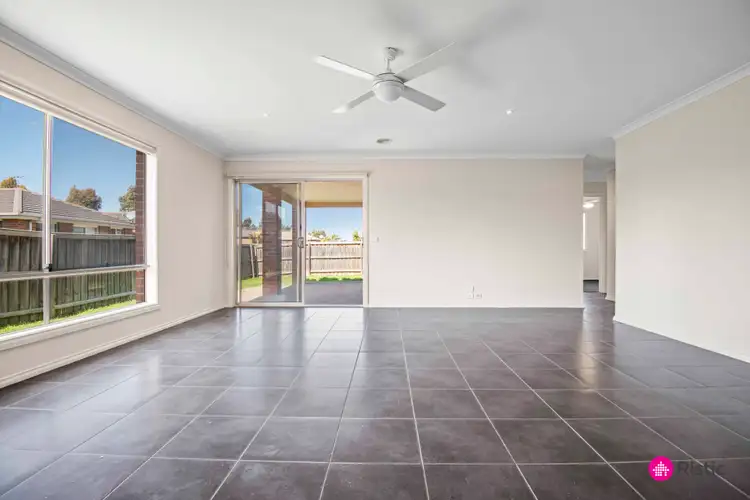 Sixth view of Homely house listing, 4 Alice Way, Tarneit VIC 3029