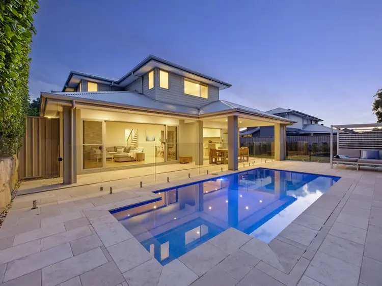 16 Applegum Close, Erina NSW 2250
