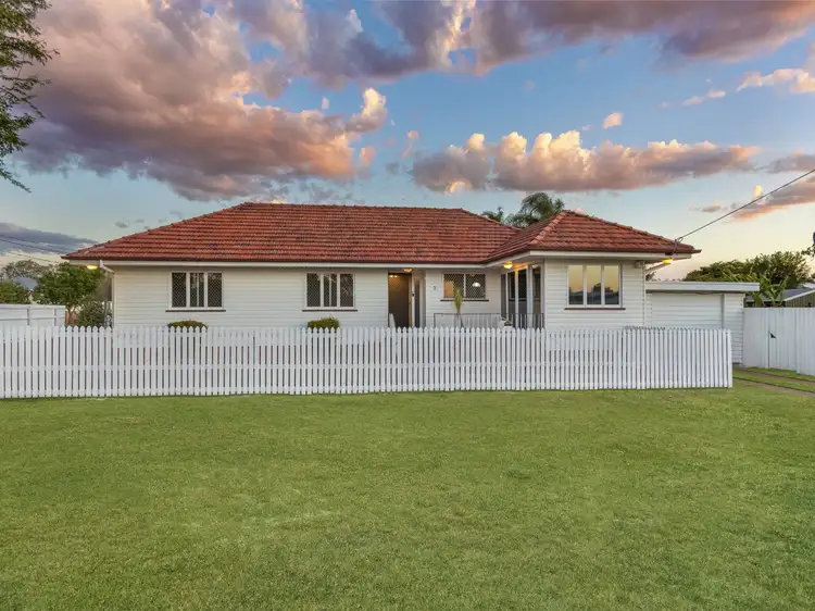 Second view of Homely house listing, 3 Watsonia Drive, Leichhardt QLD 4305