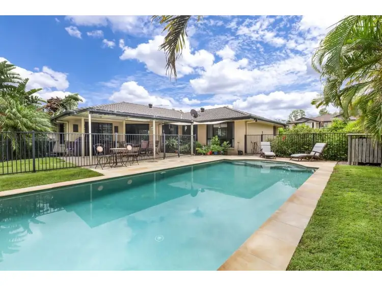 14 Phar lap Parade, Karalee QLD 4306