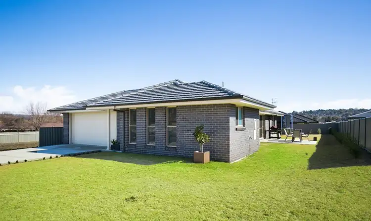 Second view of Homely house listing, 4 Ailsa Crescent, Armidale NSW 2350