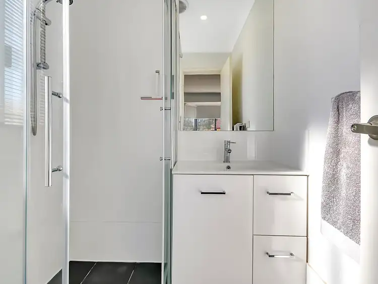 Seventh view of Homely house listing, 4 Kensington Way, Pearsall WA 6065