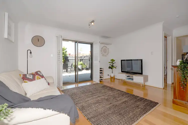 1/39 Lawler Street, South Perth WA 6151
