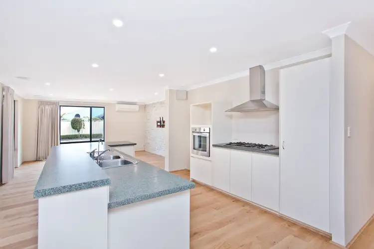 Sixth view of Homely house listing, 52 Allanbi Circle, Carramar WA 6031