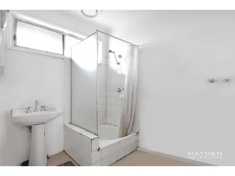 Sixth view of Homely block of units listing, 3/5 Louis Street, Reservoir VIC 3073
