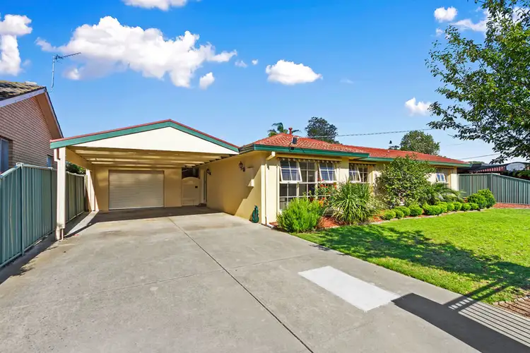 7 Sandra Court, Sale VIC 3850
