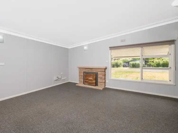 Third view of Homely house listing, 7 Bellevue Road, Armidale NSW 2350