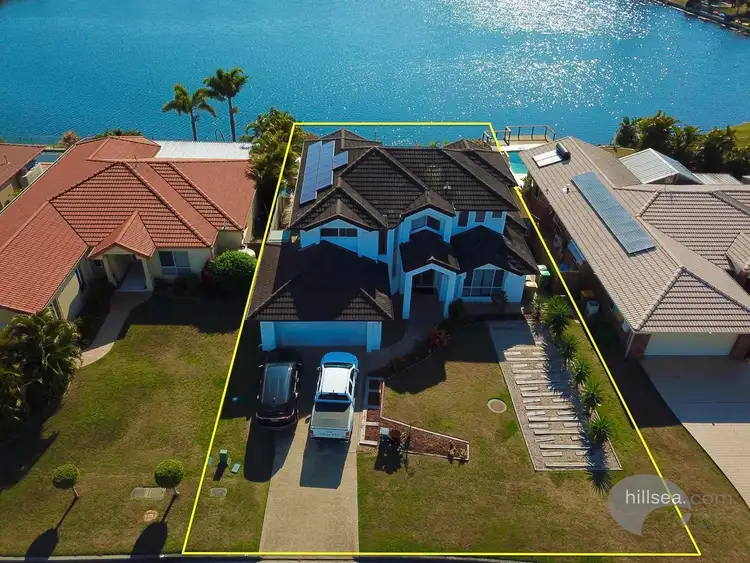 25 Wendoree Way, Coombabah QLD 4216