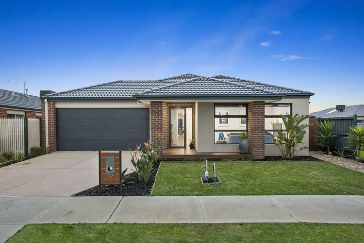 22 Mallard Avenue, Officer VIC 3809