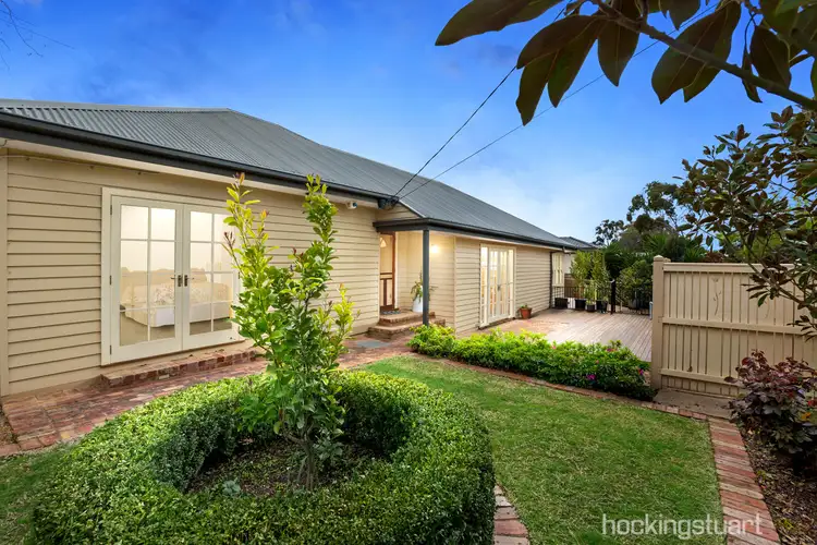 30 Mitchell Road, Mont Albert North VIC 3129
