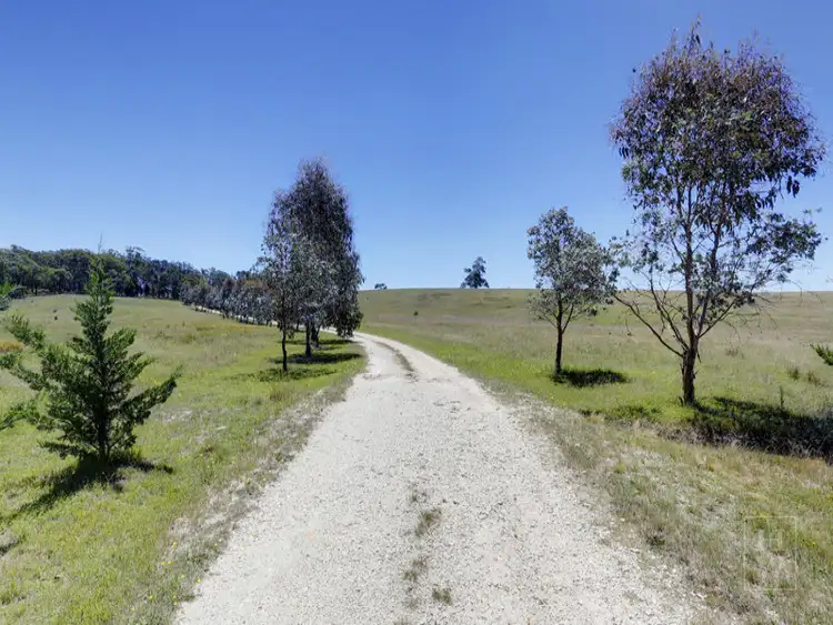 Third view of Homely house listing, 33 Ravenswood Road, Goulburn NSW 2580