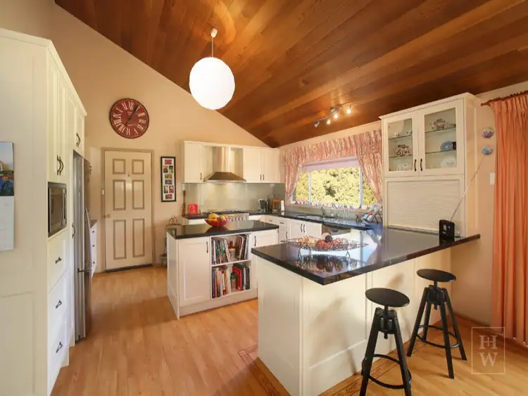 Fifth view of Homely house listing, 8 Cooke Place, Moss Vale NSW 2577