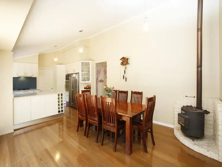 Sixth view of Homely house listing, 27 Sunninghill Avenue, Burradoo NSW 2576