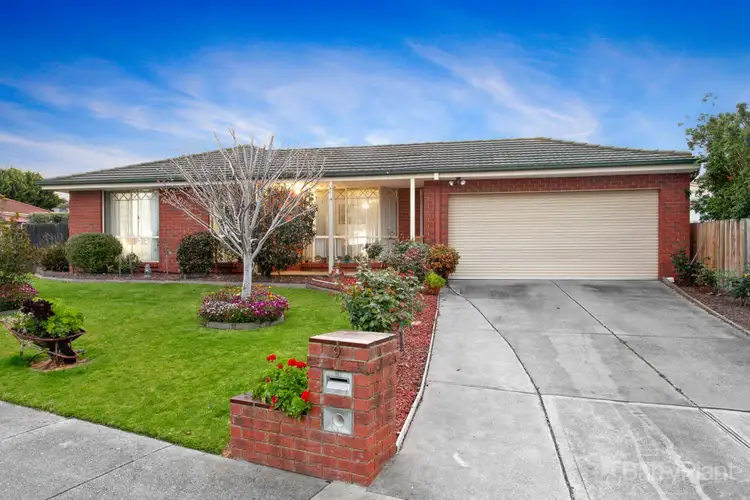 9 Union Avenue, Pakenham VIC 3810
