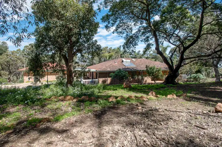 75 Wallangarra Drive, Bedfordale WA 6112