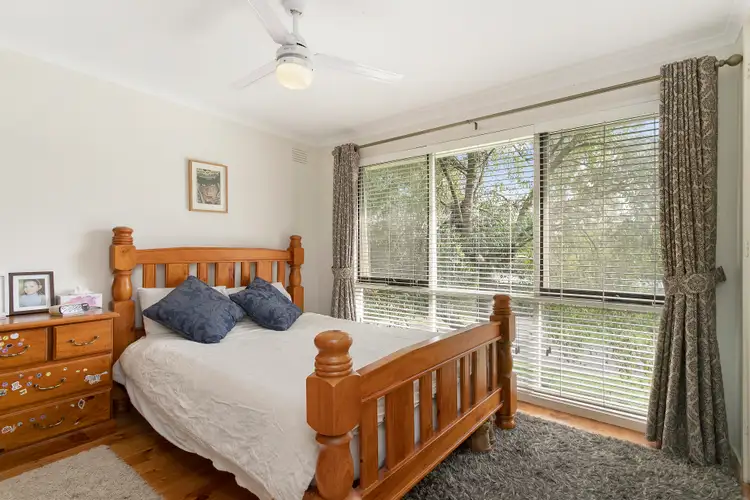 Fifth view of Homely house listing, 2 Martin Court, Montrose VIC 3765