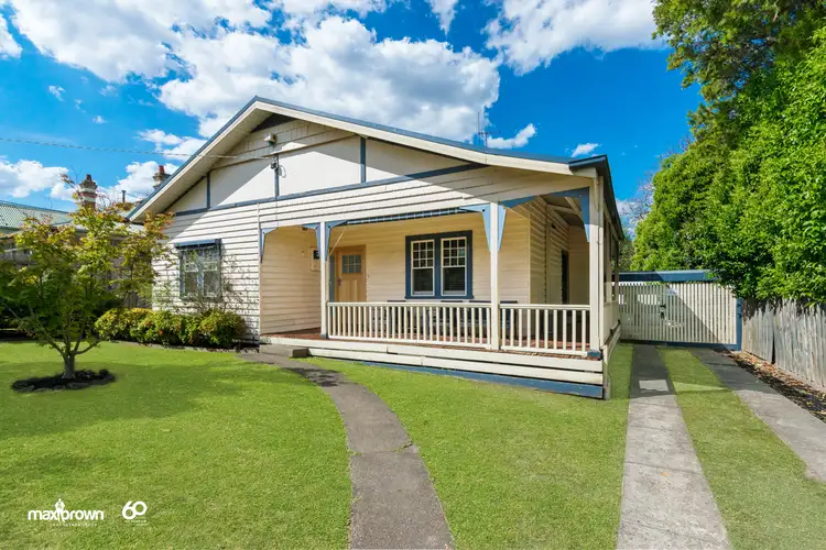 12 Mount View Street, Croydon VIC 3136