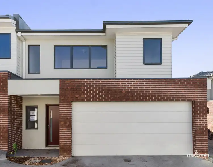 2 Premier Close, Mooroolbark VIC 3138