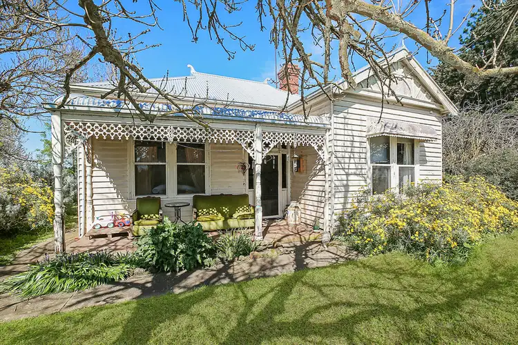 19 Evans Road, Glenormiston South VIC 3265