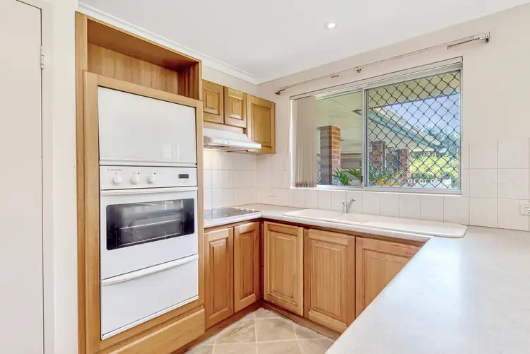 Fifth view of Homely house listing, 2 Coombs Place, Mandurah WA 6210