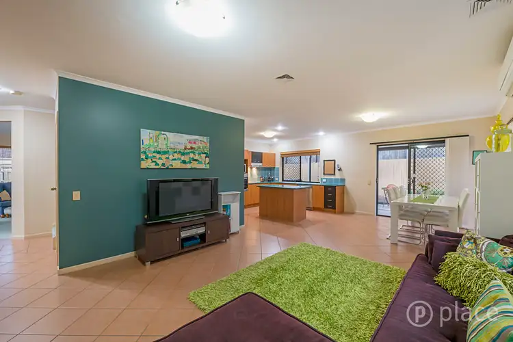 Fourth view of Homely house listing, 5 Cheltenham Close, Sunnybank Hills QLD 4109