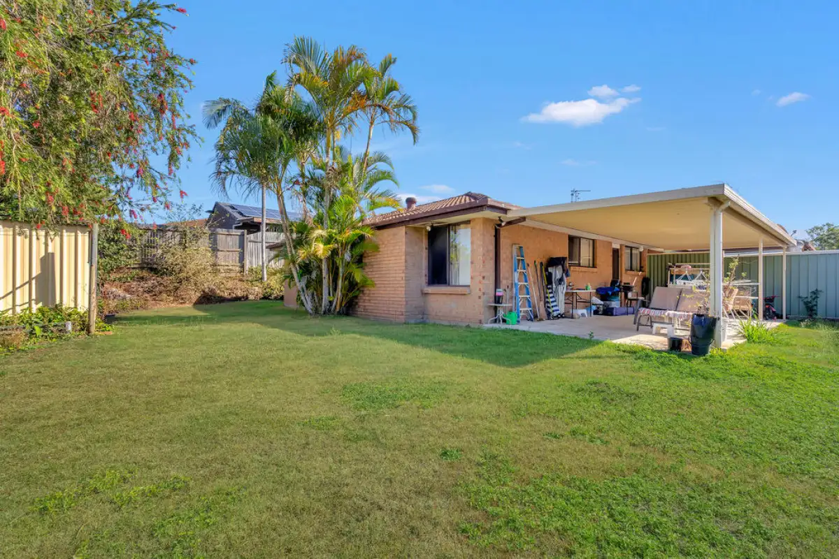 Main view of Homely semi-detached listing, 2/10 Gumbeel Court, Highland Park QLD 4211