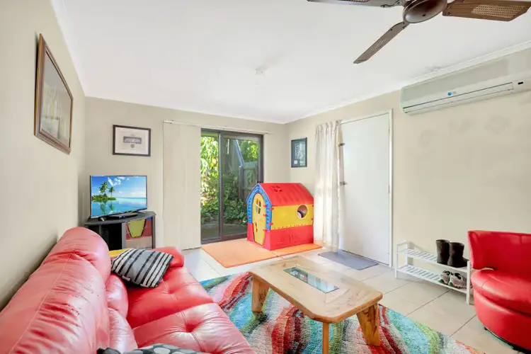 Fifth view of Homely semi-detached listing, 2/10 Gumbeel Court, Highland Park QLD 4211