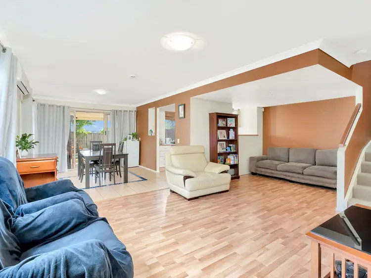 Main view of Homely semi-detached listing, 1/6 Rimu Place, Nerang QLD 4211