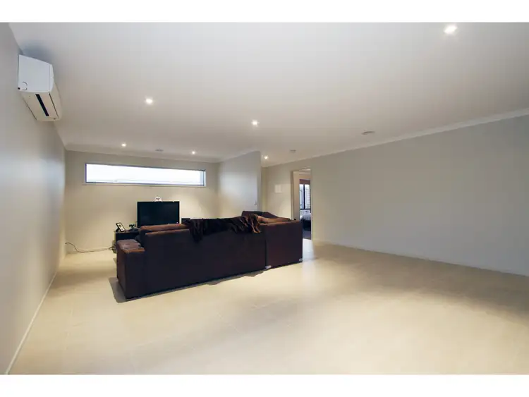 Fourth view of Homely townhouse listing, 2/14-18 Darling Street, Sale VIC 3850
